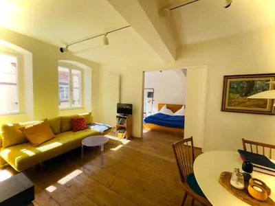 Ein Sitzbereich in der Unterkunft Boutique-Ferienwohnung im alten Weinhaus Moser