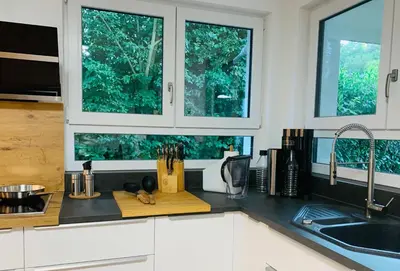 Küche/Küchenzeile in der Unterkunft Firmen & Ferienwohnung Brecht 1