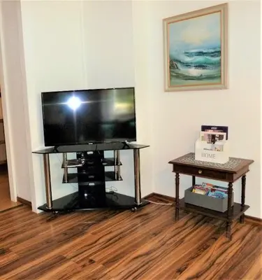 TV/Unterhaltungsangebot in der Unterkunft Apartment de luxe 73 qm mit 3 Zimmer und Terrasse
