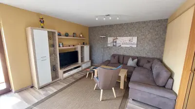 Ein Sitzbereich in der Unterkunft Ferienwohnung Sonja Sinsheim