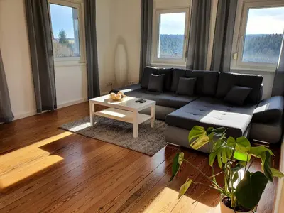 Ein Sitzbereich in der Unterkunft Ferienwohnung Schwarzwaldblick