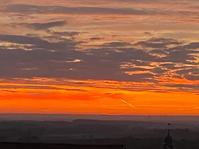 Blick auf den Sonnenuntergang/Sonnenaufgang von des Ferienhauses aus oder aus der Nähe