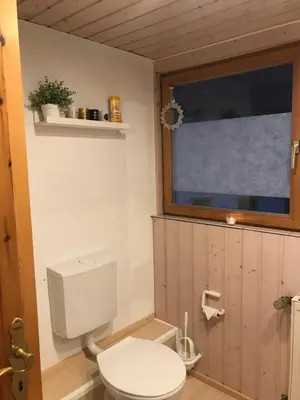 Ein Badezimmer in der Unterkunft Ferienhaus Bärbelstein- Burgblick