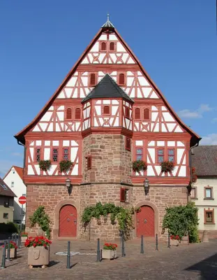Das Gebäude in dem sich die Pension befindet