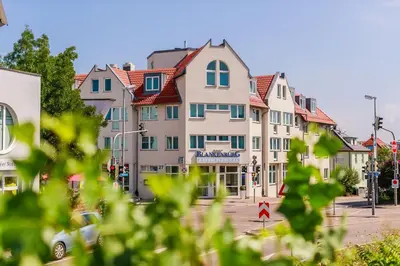 Das Gebäude in dem sich das Hotel befindet