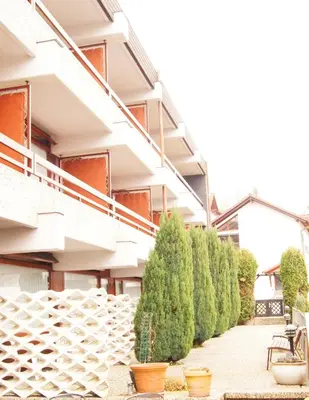 Ein Balkon oder eine Terrasse in der Unterkunft Hotel-Restaurant Sonne