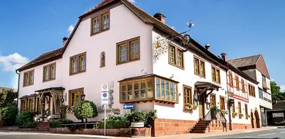 Das Gebäude in dem sich das Hotel befindet