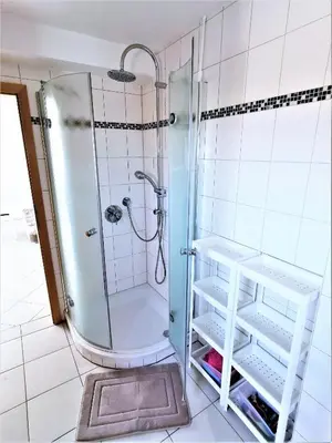 Ein Badezimmer in der Unterkunft Business Apartments Großostheim