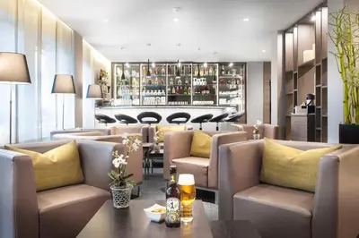 Ein Sitzbereich in der Unterkunft Best Western Hotel Favorit