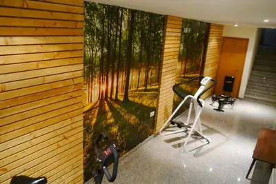 Das Fitnesscenter und/oder die Fitnesseinrichtungen in der Unterkunft Hotel Linde Pfalz