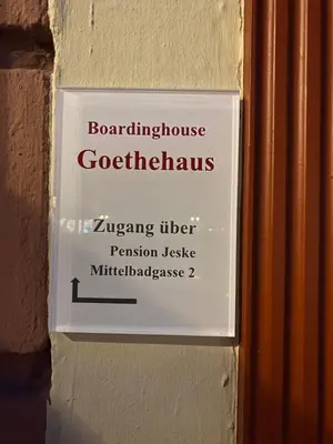 Ein Zertifikat, Auszeichnung, Logo oder anderes Dokument, das in der Unterkunft Boardinghouse Goethehaus ausgestellt ist