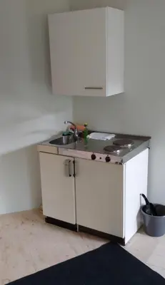 Küche/Küchenzeile in der Unterkunft Kleines Studio 07, für den kurzen Aufenthalt