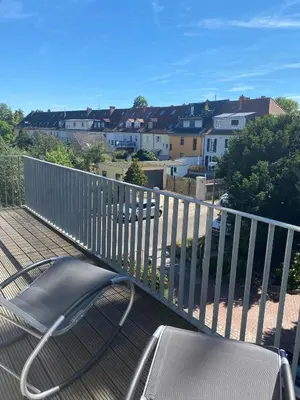 Ein Balkon oder eine Terrasse in der Unterkunft Traumhaft wohnen in Jugendstilvilla