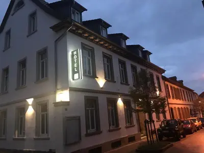 Das Gebäude in dem sich das Hotel befindet