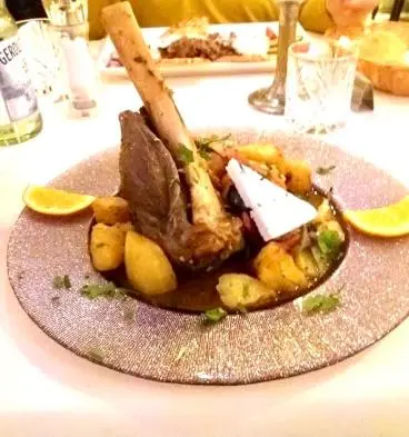 Essen in der Pension oder in der Nähe