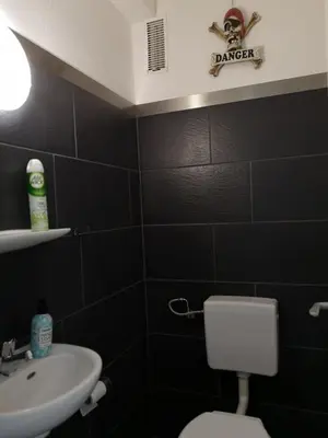 Ein Badezimmer in der Unterkunft 3 Zimmer Wohnung in Eppelheim 77qm 1A Lage nähe Heidelberg