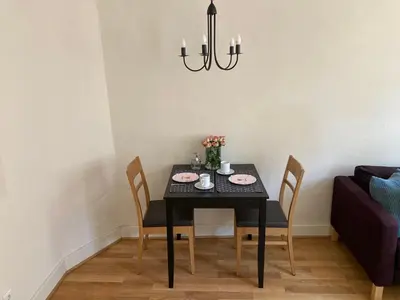 Ein Sitzbereich in der Unterkunft Café & Hotel Knösel