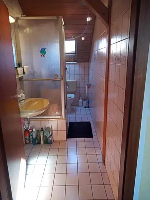 Ein Badezimmer in der Unterkunft Wohnung mit 2 - 3 Zimmern