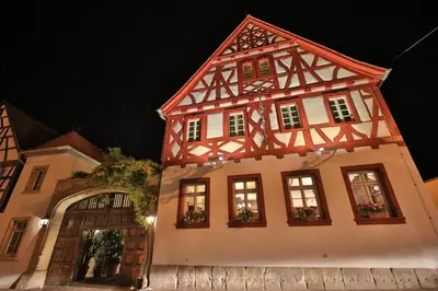 Das Gebäude in dem sich das Hotel befindet