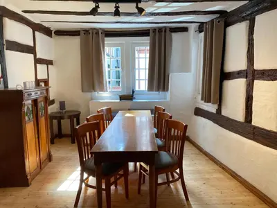 Ein Sitzbereich in der Unterkunft Ferienwohnung Obergasse