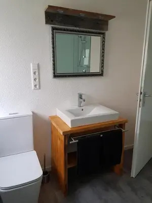 Ein Badezimmer in der Unterkunft Ferienwohnung Kraichgaublick