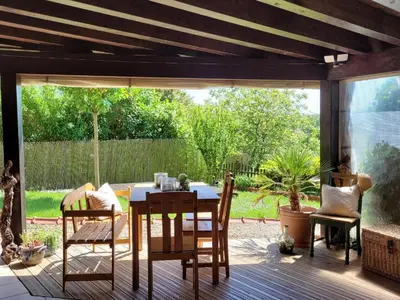 Ein Garten an der Unterkunft Ferienwohnung Kraichgaublick