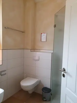 Ein Badezimmer in der Unterkunft Weinhaus Paradies