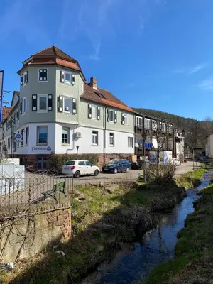Das Gebäude in dem sich das Hotel befindet