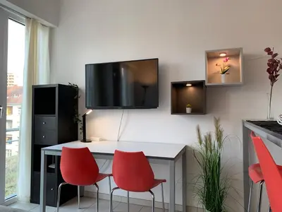 TV/Unterhaltungsangebot in der Unterkunft Exklusive Wohlfühloase by Rabe - Parkplatz, Smart-TV, Netflix