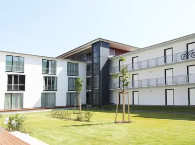 Das Gebäude in dem sich die Ferienwohnung befindet