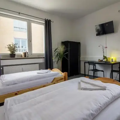 Private Rooms Karlsruhe near station