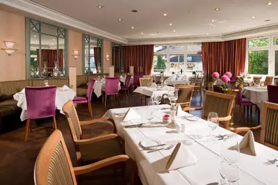Ein Restaurant oder anderes Speiselokal in der Unterkunft ACHAT Hotel Reilingen Walldorf