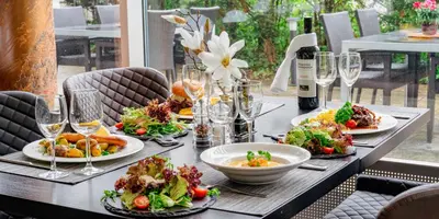 Essen im Hotel oder in der Nähe