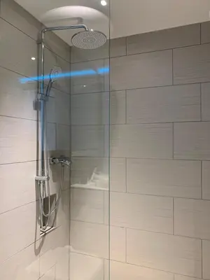 Ein Badezimmer in der Unterkunft Gemütliches Apartment by Rabe - Parkplatz, Smart-TV, Netflix