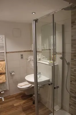 Ein Badezimmer in der Unterkunft Wellness-Hotel Talblick