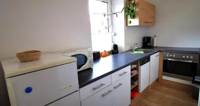 Küche/Küchenzeile in der Unterkunft Ferienwohnung Schnegge-Eck direkt am Klingbachrad- und Spazierweg