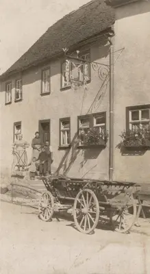 Das Gebäude in dem sich die Pension befindet