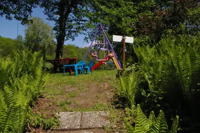 Ein Garten an der Unterkunft Ferienwohnungen Reichholdsmühle