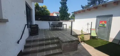 Ein Garten an der Unterkunft Ferienhaus Riesling