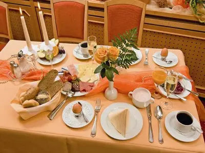 Essen im Hotel oder in der Nähe