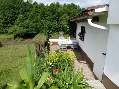Ein Garten an der Unterkunft Ferienwohnung Am Lindenrain