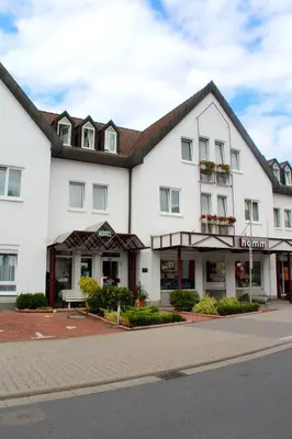 Das Gebäude in dem sich das Hotel befindet