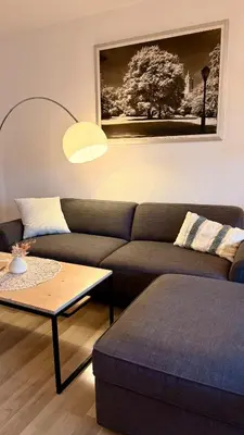 Ein Sitzbereich in der Unterkunft 'Das kleine Feine' - Ruhige, helle Ferienwohnung mit Parkplatz und Balkon