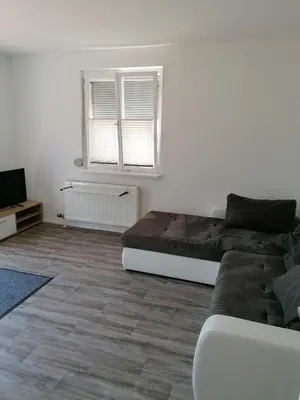 Ein Sitzbereich in der Unterkunft Ferienhaus Stein, TOP Monteurwohnung, 5 große Einzelzimmer, Doppelzimmer, Übernachtung bis 8 Personen möglich