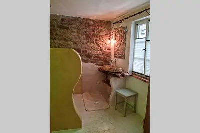 Ein Sitzbereich in der Unterkunft Schöne Ferienwohnung mit Kamin