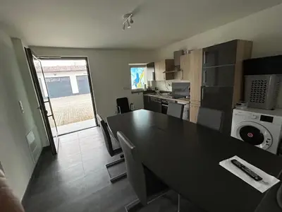 Küche/Küchenzeile in der Unterkunft 3 Mehrbettzimmer, Küche, Bad für Arbeiter und Monteure in Gau-Weinheim