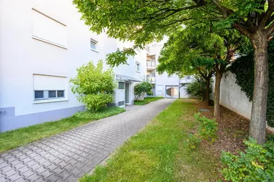 Ein Garten an der Unterkunft Loft 1453