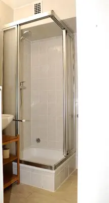 Ein Badezimmer in der Unterkunft Kupferberg - helles und gemütliches Appartement in Uninähe