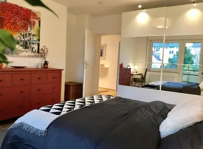 Ein Bett oder Betten in einem Zimmer der Unterkunft Homy 1BR plus Sofabed Business Apart - Near BASF - Super fast Wifi - Free Parking