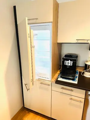 Küche/Küchenzeile in der Unterkunft 40 qm große Studiowohnung zentral gelegen - direkt in Groß-Umstadt - 300 m bis zum Marktplatz